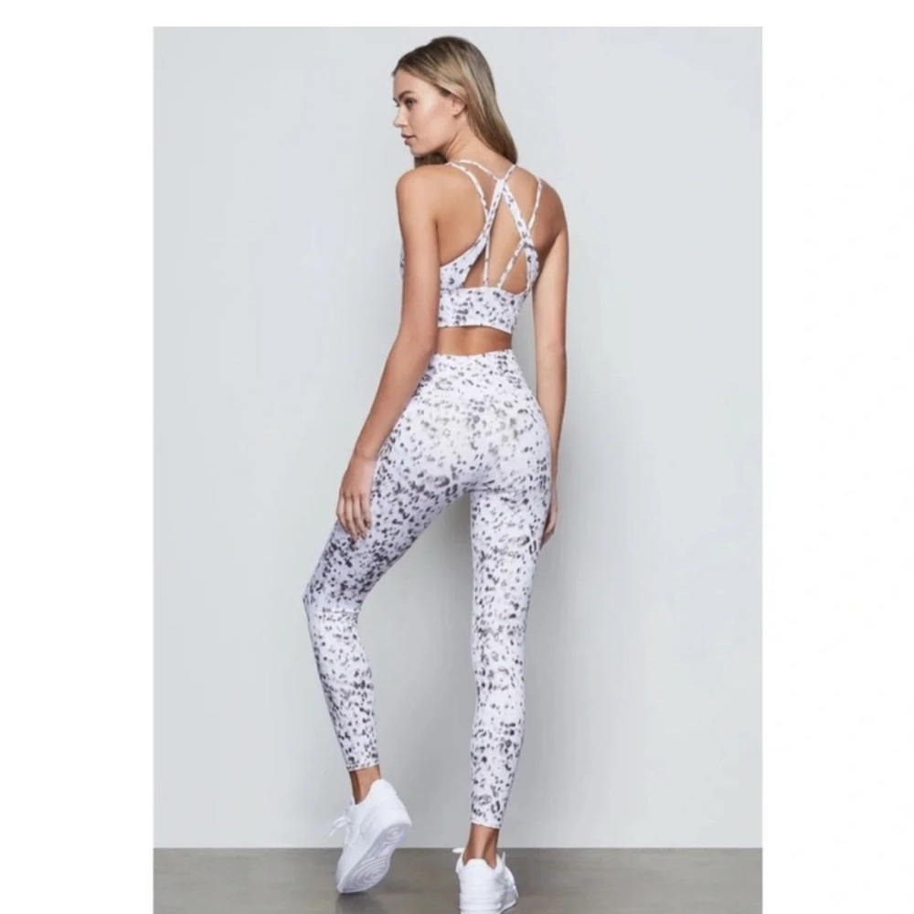 Good American SHINING LEOPARD 7/8
LEGGING HAZE001 Size 1